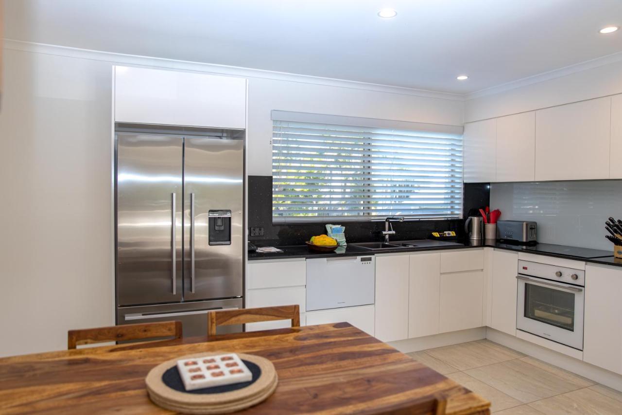 The Islander Noosa Resort Noosaville Bagian luar foto