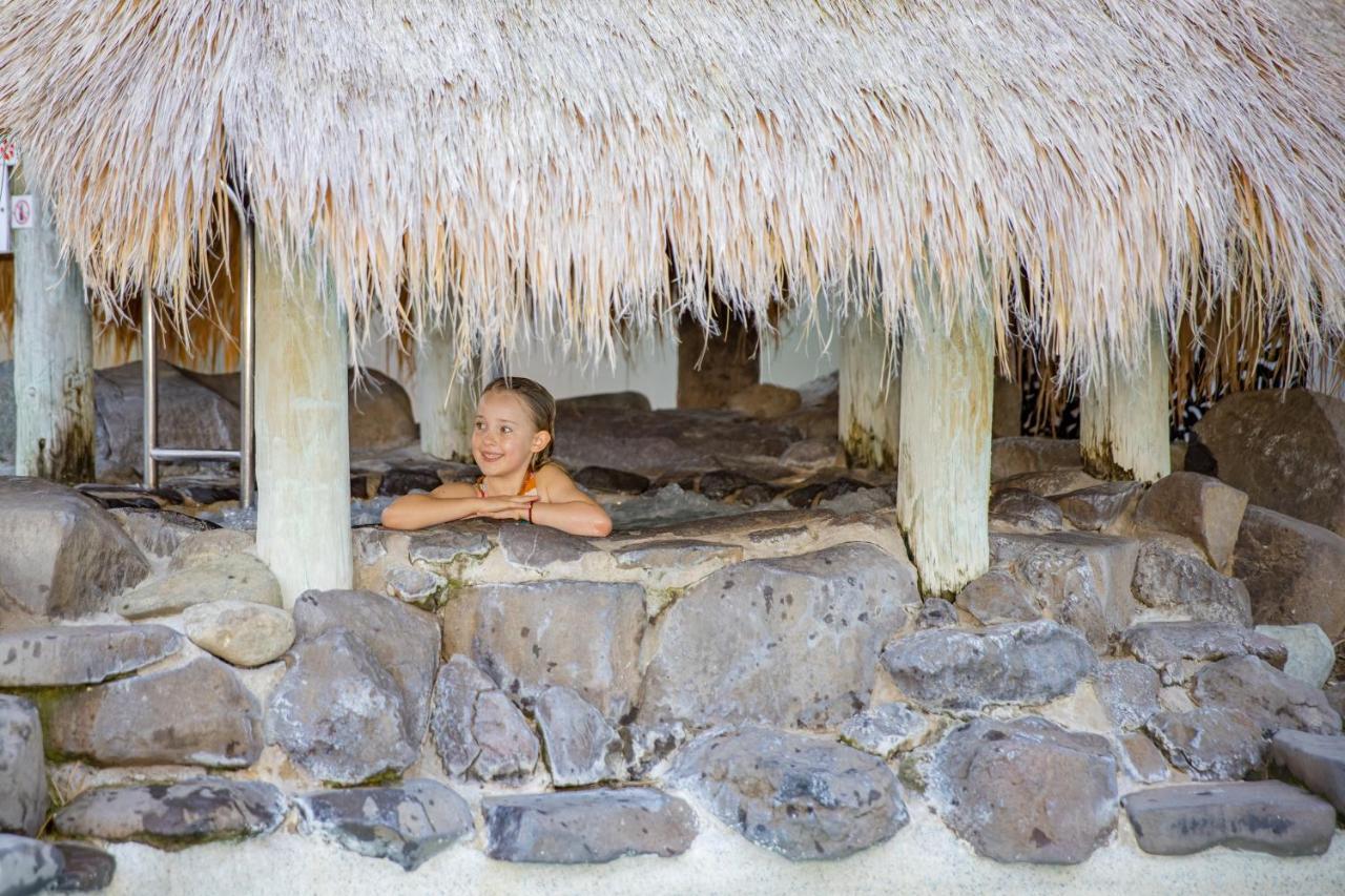The Islander Noosa Resort Noosaville Bagian luar foto